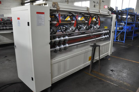 Équipement de découpeur à lame mince 4 kW 220V 141m/min Vitesse maximale BFY-2500DT8