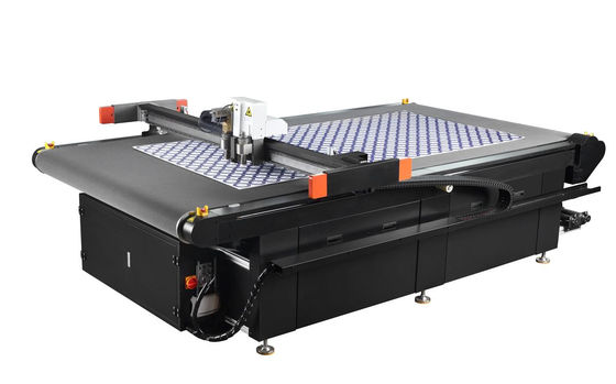 Machine à découper des échantillons numériques à plat haute vitesse 2500x1600mm MEC85-2516