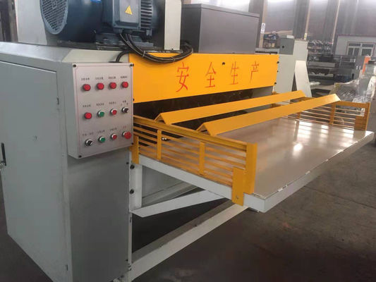 Machine de déchiquetage de papier de déchets de carton 15 kW pour ligne de production ondulée