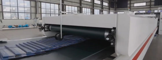 Machine à coller pliante à boîte en carton à alimentation à moteur indépendant pour les besoins personnalisés